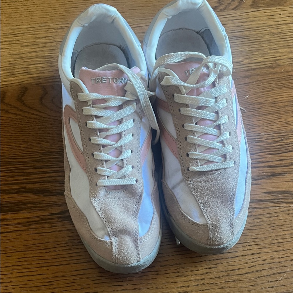 Tretorn Women's Pink and White Sneakers